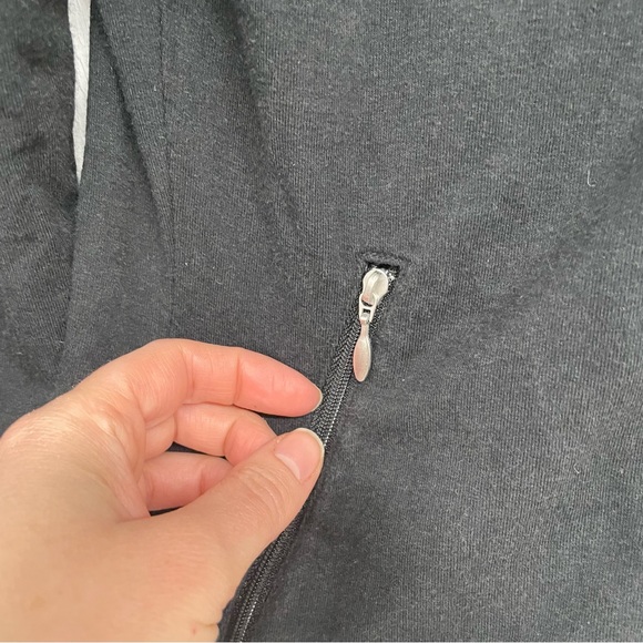 Alo Yoga Black Full Zip Raw Hedges Fitness Running Jacket XS - Picture 6 of 12